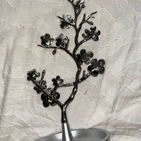 Pink Floral Decorative Tree Jewelry Holder - Picture 4 of 4